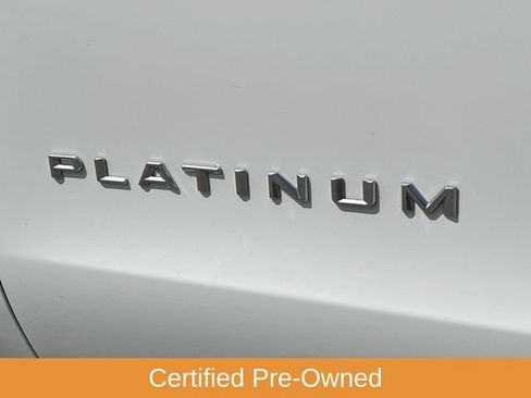 Certified 2025 Ford Expedition Platinum AWD/4WD image 15