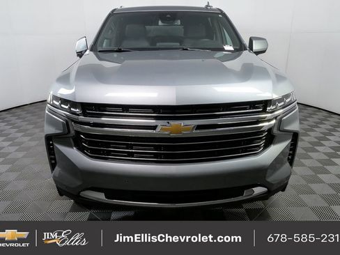 Used 2024 Chevrolet Suburban LT image 37