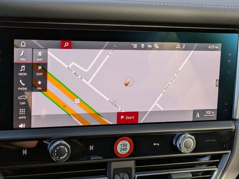 New 2026 Porsche Macan image 20