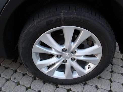 Used 2014 Toyota RAV4 Limited image 12