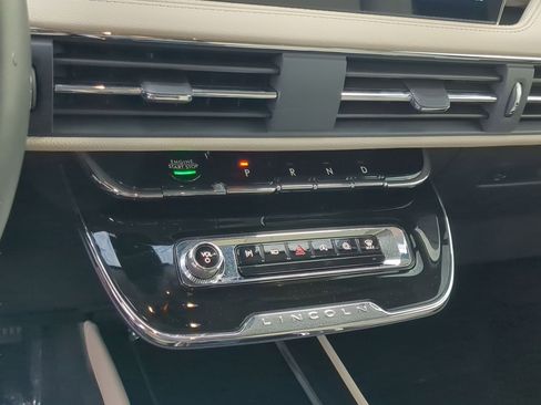 New 2026 Lincoln Corsair Reserve FWD image 19