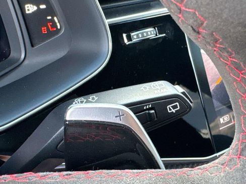 Used 2024 Audi RS Q8 AWD/4WD image 56