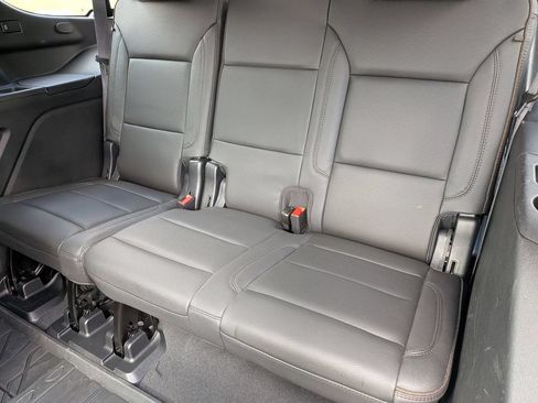 Used 2023 Chevrolet Tahoe High Country AWD/4WD image 27