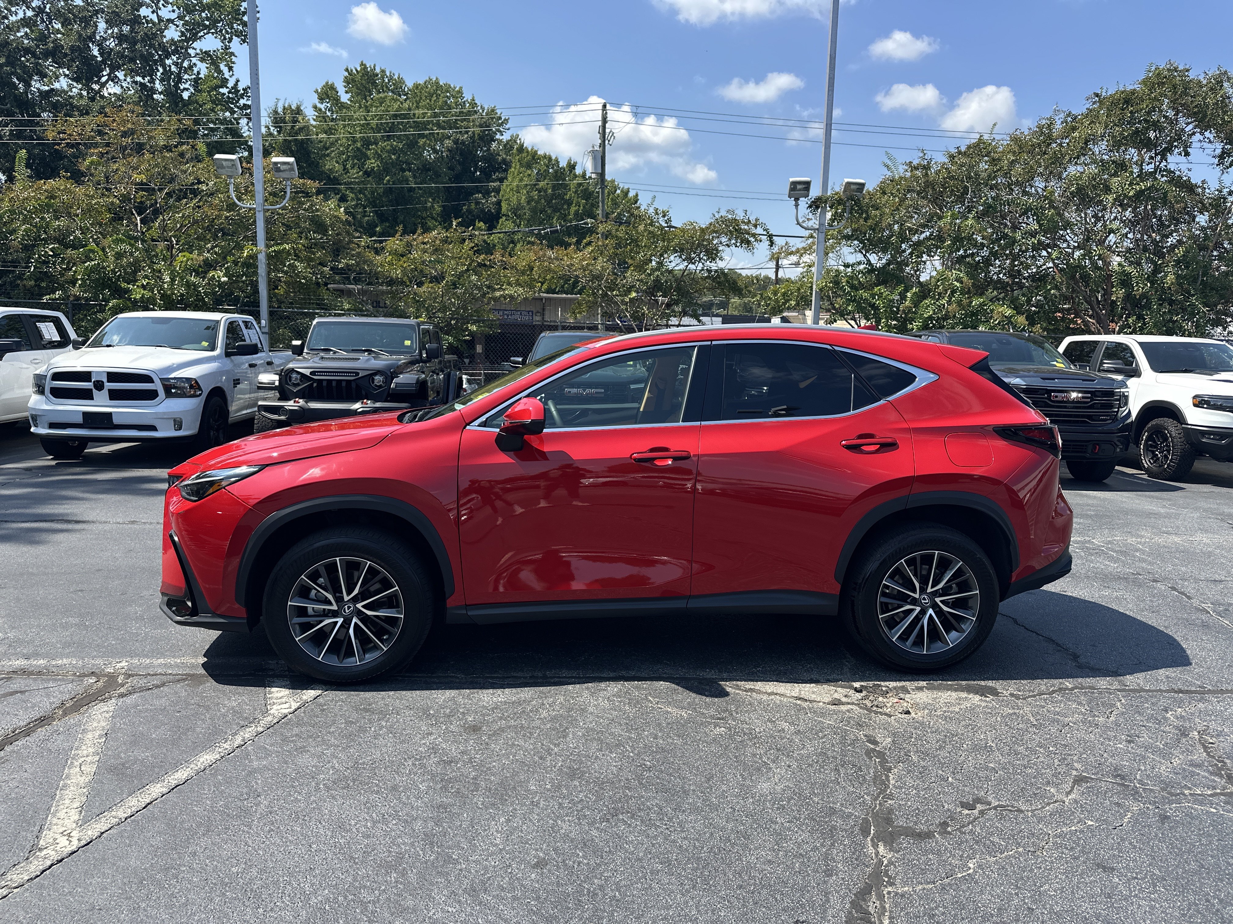 Used 2023 Lexus NX 350 AWD image 6