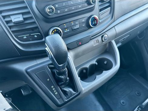 Certified 2022 Ford Transit 350 Medium Roof image 21