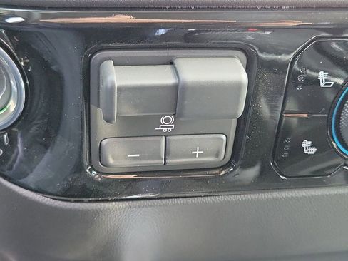 New 2026 Chevrolet Silverado 1500 LT Trail Boss w/ Safety Package image 12