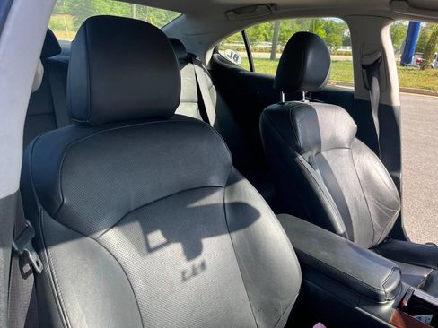 Used 2007 Lexus IS 250 AWD image 18