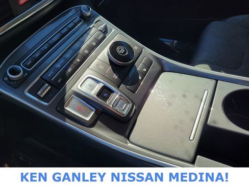 Used 2023 Hyundai Santa Fe SEL image 27