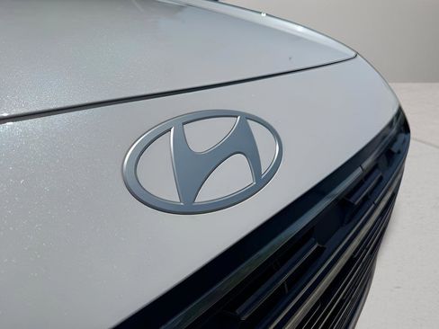 Used 2026 Hyundai Palisade Calligraphy AWD/4WD image 12