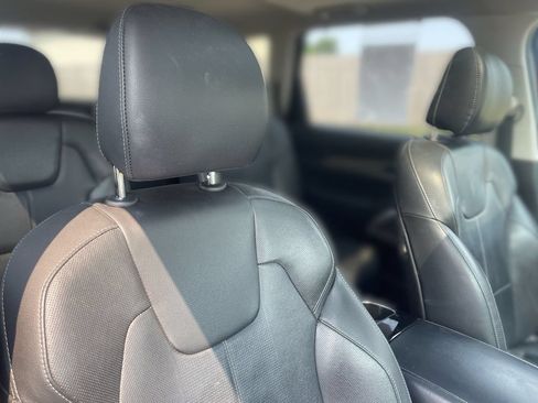 Used 2021 Kia Telluride EX w/ EX Premium Package FWD image 29