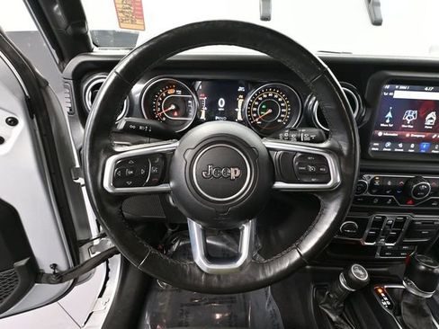 Used 2023 Jeep Wrangler Altitude image 27