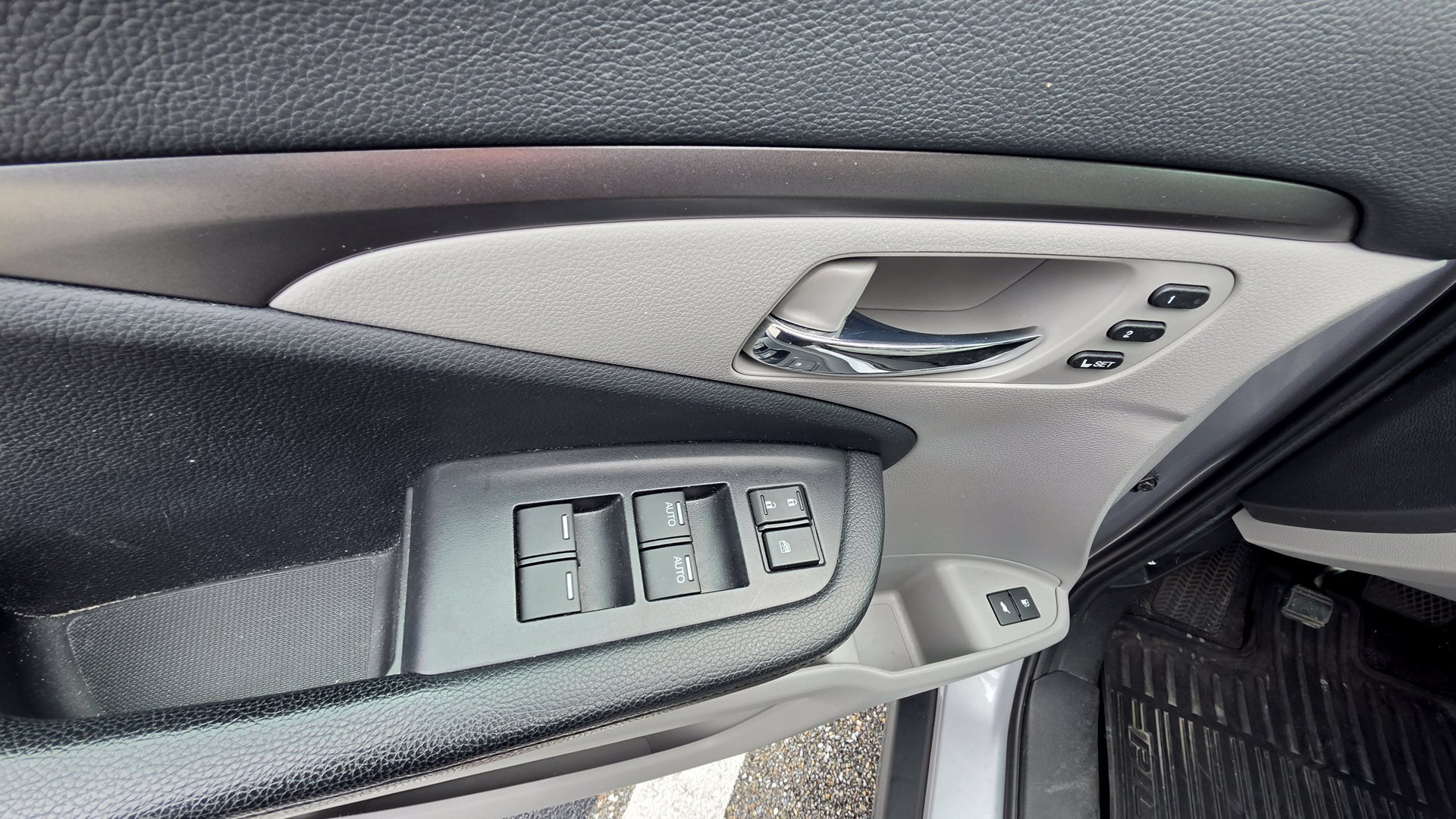 Used 2019 Honda Pilot EX-L image 14