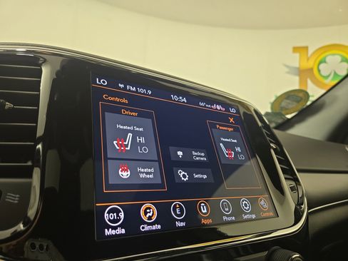 Used 2021 Jeep Grand Cherokee Limited image 29