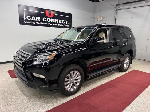 Used 2017 Lexus GX 460 Premium AWD/4WD image 2