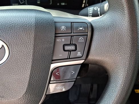 Used 2025 Toyota Camry LE image 26