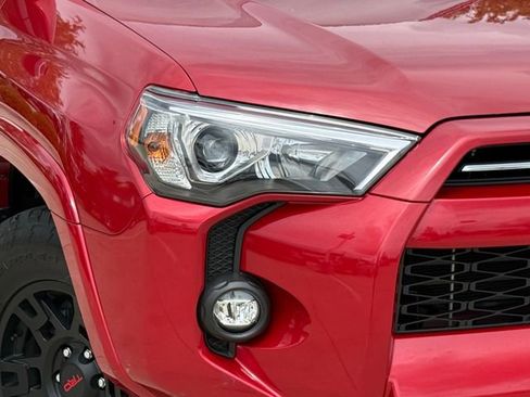 Used 2023 Toyota 4Runner SR5 Premium w/ Moonroof Package image 3
