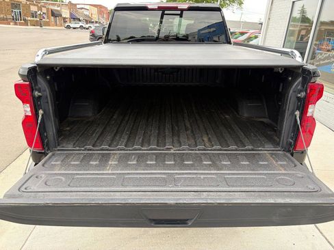Used 2021 Chevrolet Silverado 3500 LT w/ Convenience Package AWD/4WD image 19