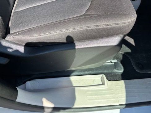 Used 2024 Chrysler Voyager LX FWD image 37