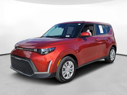 Used 2025 Kia Soul LX