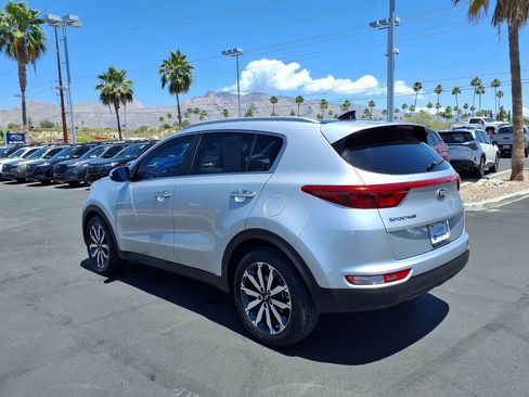 Used 2017 Kia Sportage EX w/ EX Technology Package FWD image 13