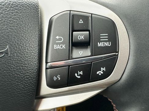 New 2026 Ford Explorer Active image 13