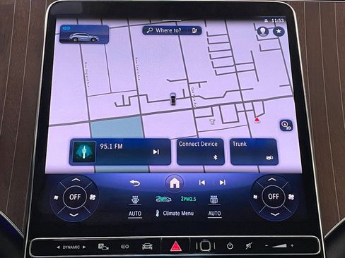 Used 2023 Mercedes-Benz EQE 500 4MATIC SUV w/ Pinnacle Trim Package image 32