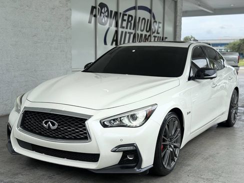 Used 2019 INFINITI Q50 Red Sport 400 w/ Sensory Package image 4
