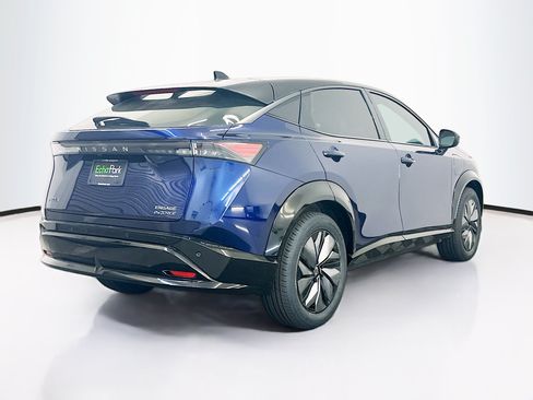 Used 2023 Nissan Ariya AWD image 9