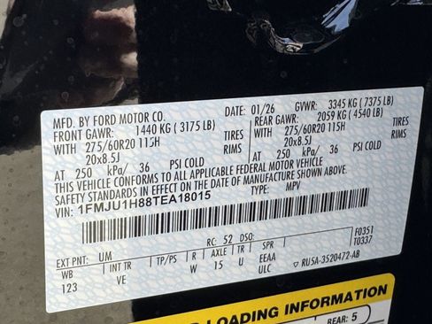 New 2026 Ford Expedition Active image 25