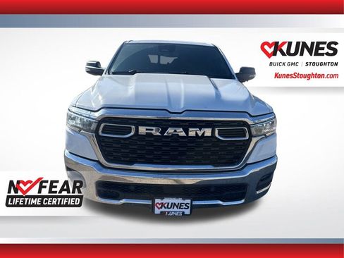 Used 2025 RAM 1500 Big Horn image 5