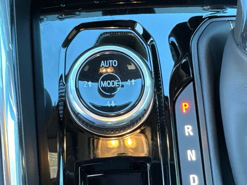 New 2026 GMC Canyon AT4 image 32