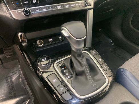 Certified 2024 Kia Seltos S image 9