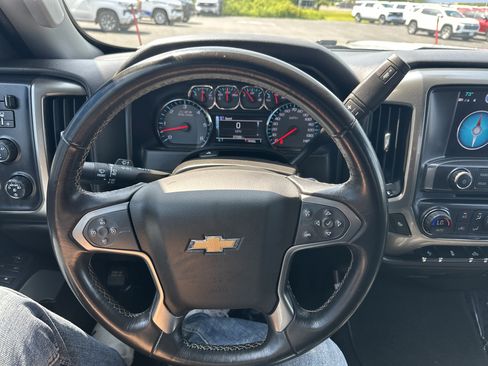 Used 2019 Chevrolet Silverado 2500 LT w/ LT Convenience Package AWD/4WD image 18