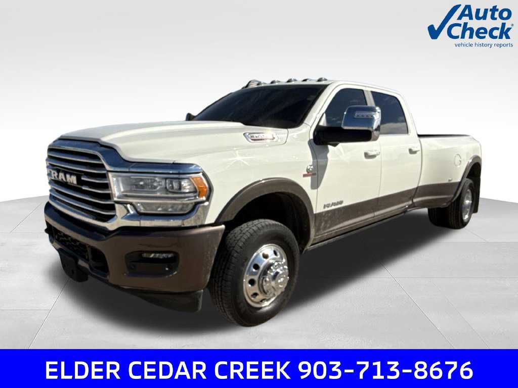 Used 2024 RAM 3500 Limited w/ Towing Technology Group AWD/4WD image 3