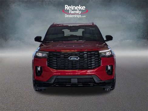 New 2026 Ford Explorer ST-Line w/ ST-Line Street Pack image 2