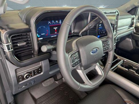 Used 2026 Ford F350 Lariat w/ Tremor Off-Road Package AWD/4WD image 4