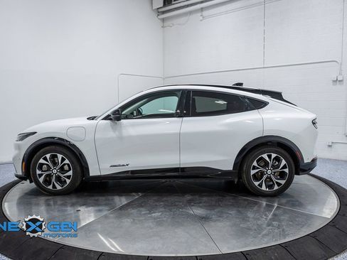 Used 2024 Ford Mustang Mach-E Premium image 4