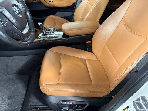 Used 2016 BMW X3 xDrive28i w/ Premium Package image 12