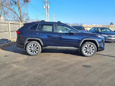 New 2025 Toyota RAV4 Limited w/ Advanced Technology Package image 4