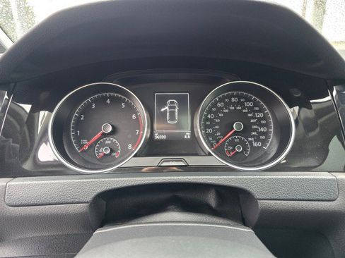 Used 2015 Volkswagen Golf SEL image 40