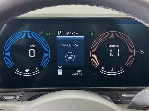 Used 2025 Hyundai Kona SEL FWD image 19