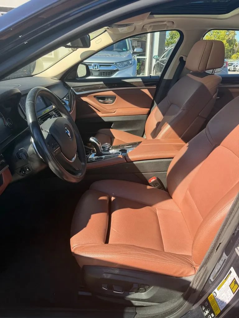 Used 2016 BMW 535d xDrive AWD/4WD image 11