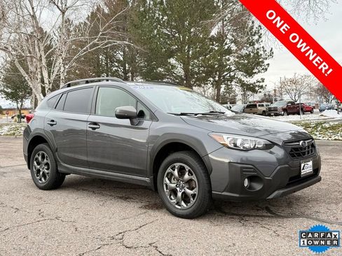 Used 2022 Subaru Crosstrek 2.5i Sport w/ Moonroof Package image 2