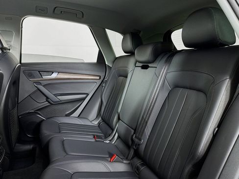 Used 2023 Audi Q5 2.0T Premium image 7