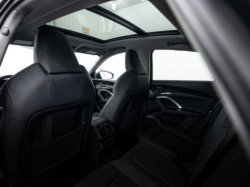 New 2025 Audi Q5 Prestige image 20