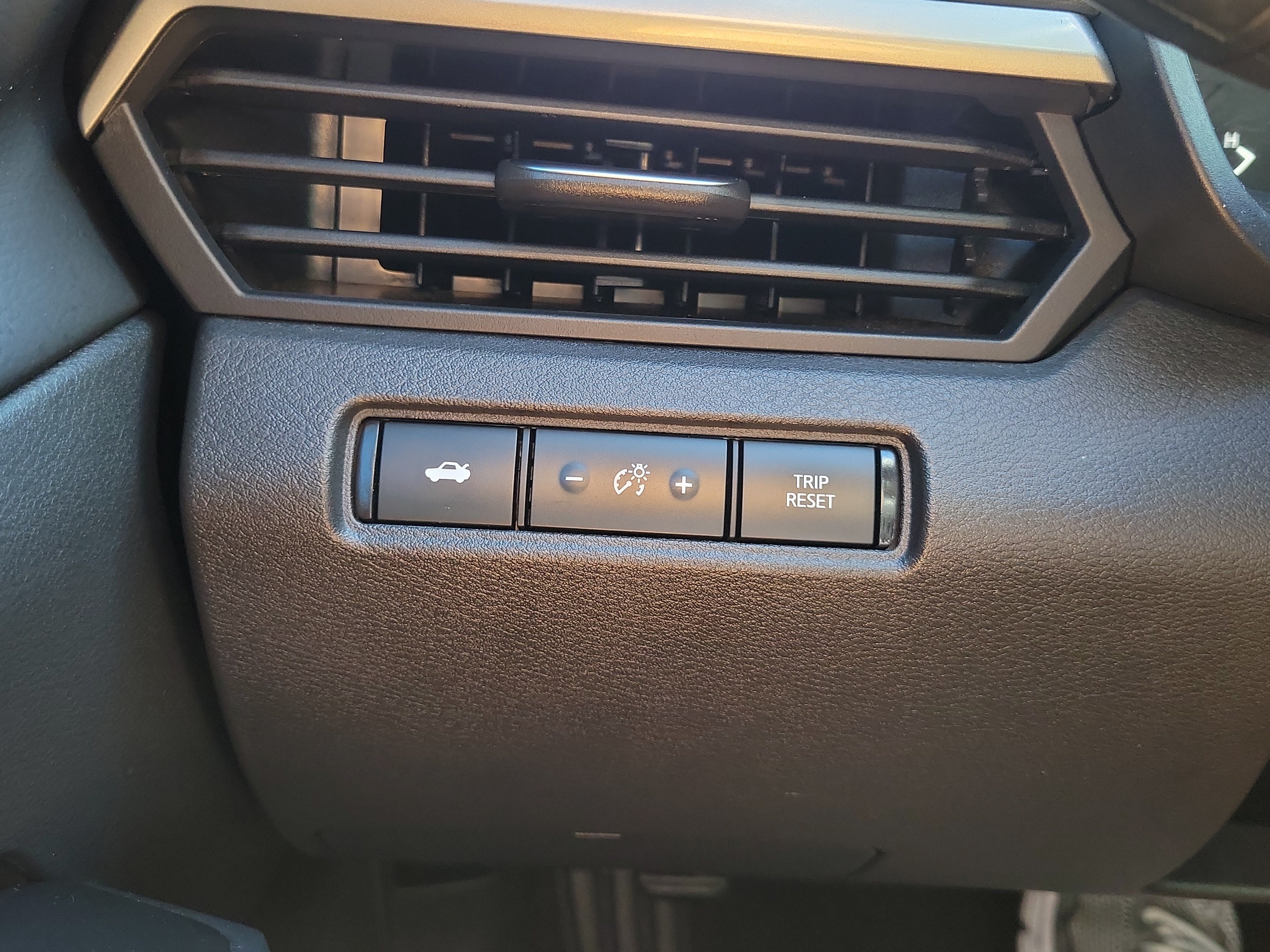 Certified 2024 Nissan Altima 2.5 S FWD image 27