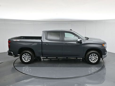 Used 2025 Chevrolet Silverado 1500 LT image 46