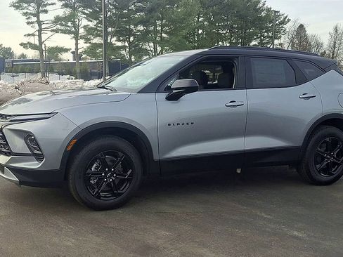 New 2026 Chevrolet Blazer LT w/ Convenience Package image 7