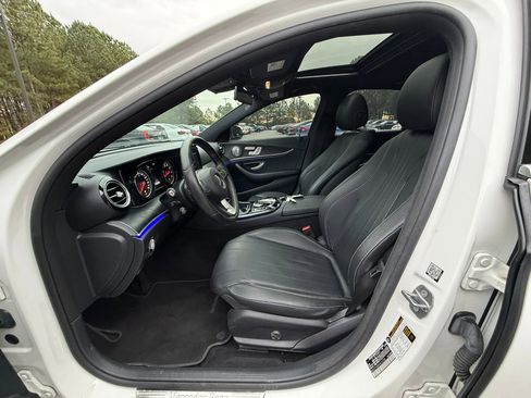 Used 2017 Mercedes-Benz E 300 image 9
