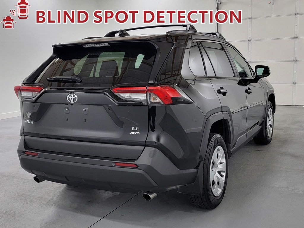 Used 2020 Toyota RAV4 LE w/ All Weather Liner Package AWD/4WD image 8